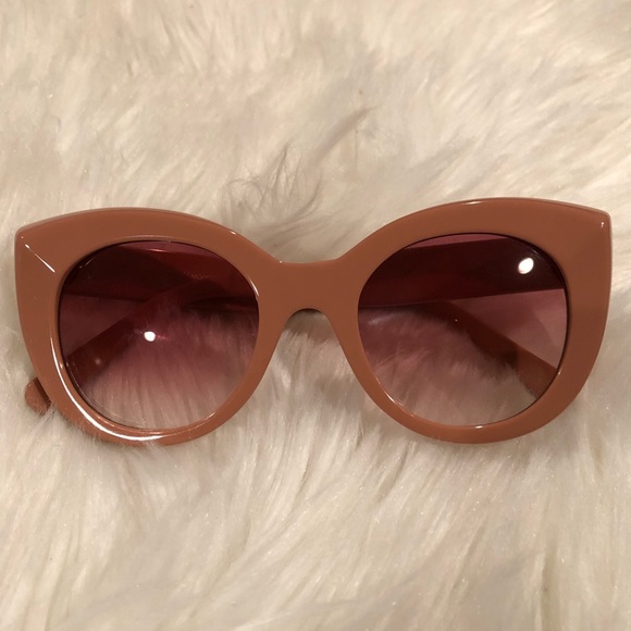 Amuse Society x D’Blanc Modern Lover Desert Rose😎 - Picture 3 of 14